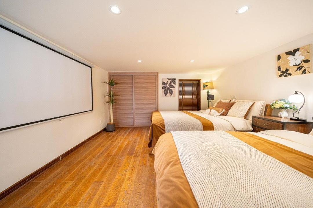 Hills & Well-time Mcm Family With Terrace Near Line2 Jing'an Temple Appartement